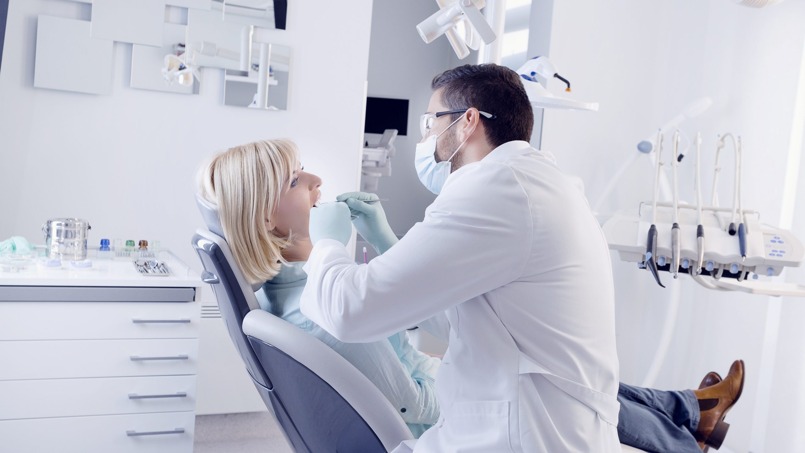 Dentist in Pompano Beach, FL